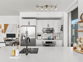 1111 SW 1st Ave 2614N, Miami FL 33130