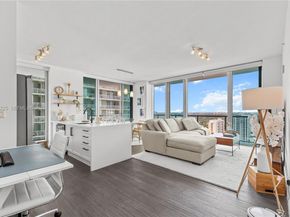 1111 SW 1st Ave 2614N, Miami FL 33130