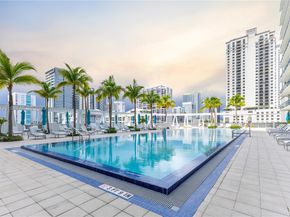 1111 SW 1st Ave 2614N, Miami FL 33130