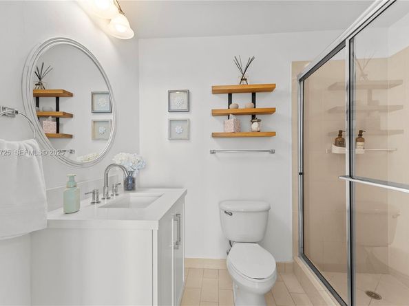 1111 SW 1st Ave 2614N, Miami FL 33130