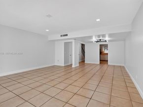 6161 SW 90th Ct G2, Miami FL 33173