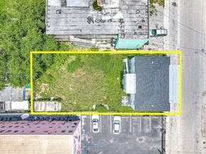 1814 NW 2nd Ct, Miami FL 33136