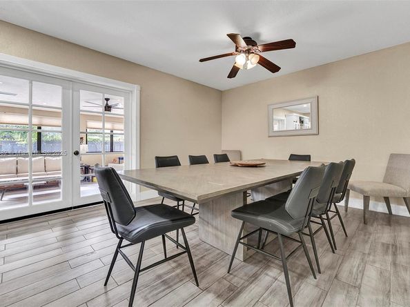 10350 SW 30th St, Miami FL 33165