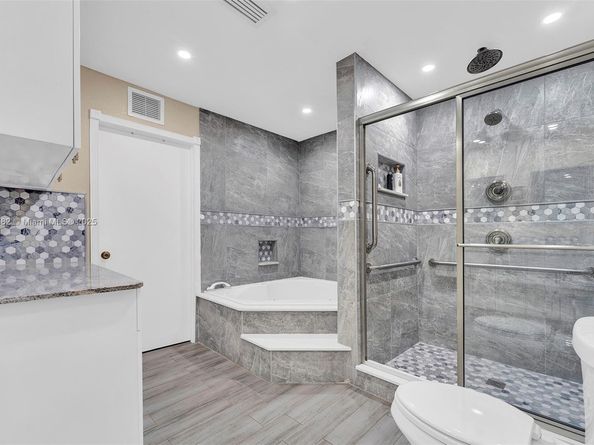 10350 SW 30th St, Miami FL 33165
