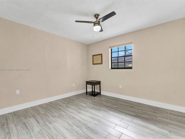 10350 SW 30th St, Miami FL 33165