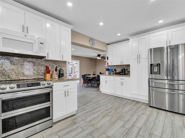 10350 SW 30th St, Miami FL 33165