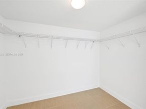 1800 N Bayshore Dr 2811, Miami FL 33132