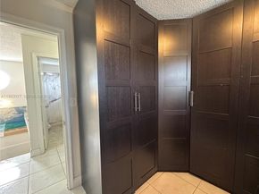 15302 SW 180th Ter, Miami FL 33187