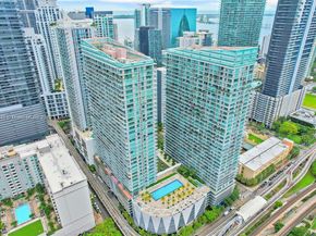 79 SW 12th St 3211S, Miami FL 33130