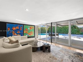 1040 NE 86th St, Miami FL 33138