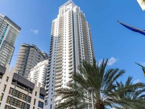 1060 Brickell Ave 1701, Miami FL 33131