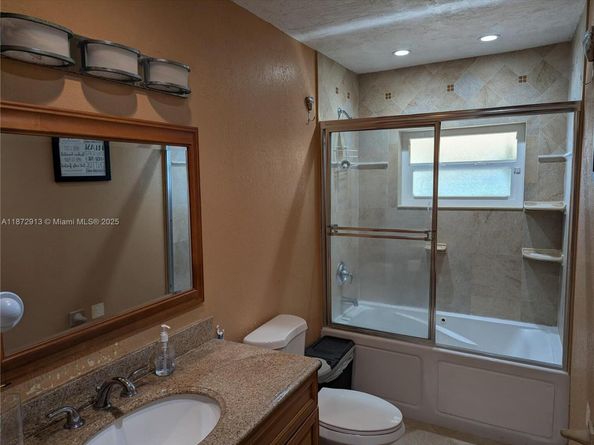 11024 SW 157th Ter, Miami FL 33157