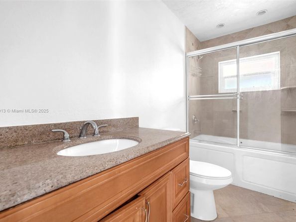 11024 SW 157th Ter, Miami FL 33157