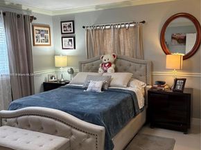 7430 Buchanan St, Hollywood FL 33024