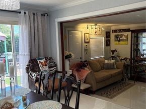 7430 Buchanan St, Hollywood FL 33024