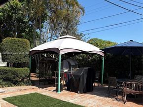 7430 Buchanan St, Hollywood FL 33024