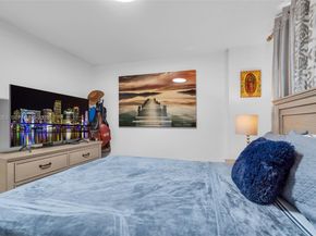 2647 NW 25th Ave 507, Miami FL 33142