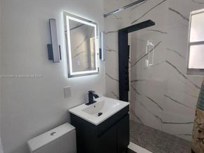817 NW 17th St, Fort Lauderdale FL 33311
