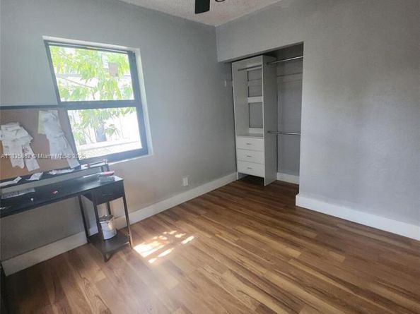 817 NW 17th St, Fort Lauderdale FL 33311