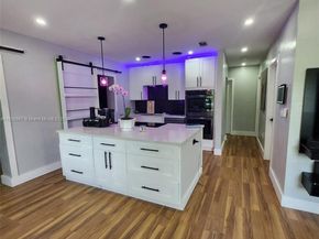 817 NW 17th St, Fort Lauderdale FL 33311