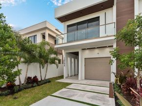 1215 NE 11th Ave B, Fort Lauderdale FL 33304