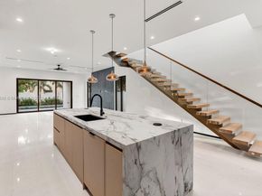 1215 NE 11th Ave B, Fort Lauderdale FL 33304