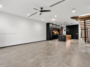 1215 NE 11th Ave B, Fort Lauderdale FL 33304