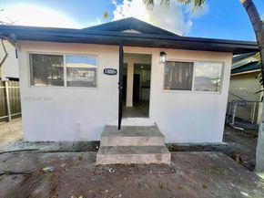 1800 SW 3rd St Unit D, Miami FL 33135