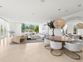 1031 W 48th St, Miami Beach FL 33140