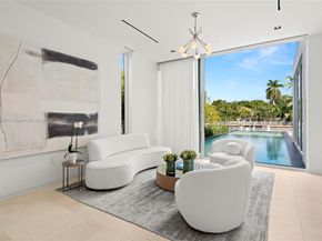 1031 W 48th St, Miami Beach FL 33140