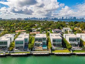 1031 W 48th St, Miami Beach FL 33140