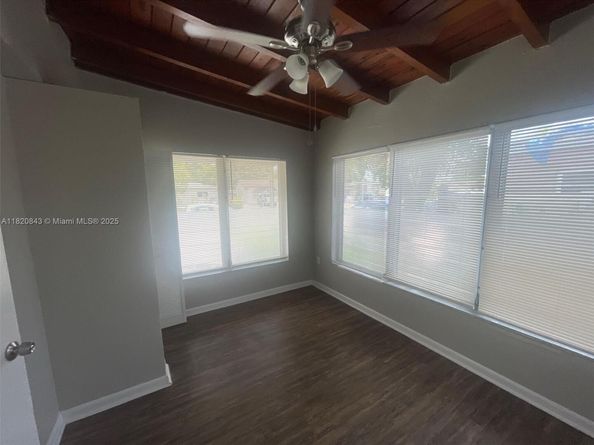 6428 Plunkett St, Hollywood FL 33023