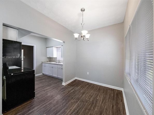 6428 Plunkett St, Hollywood FL 33023