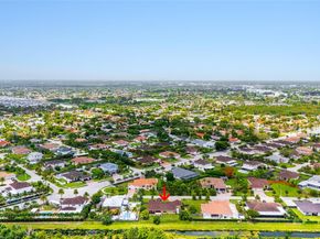 22442 SW 128th Pl, Miami FL 33170