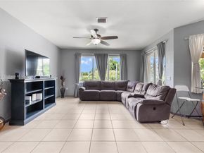 22442 SW 128th Pl, Miami FL 33170