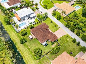 22442 SW 128th Pl, Miami FL 33170