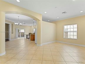 2588 NW 5th St, Pompano Beach FL 33069