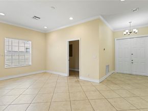 2588 NW 5th St, Pompano Beach FL 33069