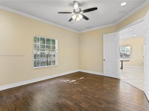 2588 NW 5th St, Pompano Beach FL 33069