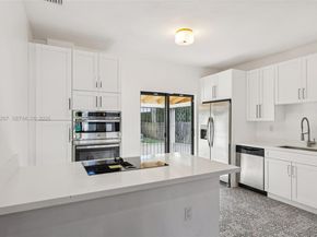 700 NE 87th St, Miami FL 33138