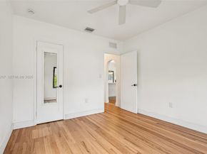 700 NE 87th St, Miami FL 33138