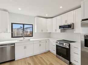 700 NE 87th St, Miami FL 33138