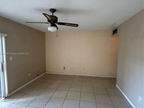 10353 N Kendall Dr BB2, Miami FL 33176