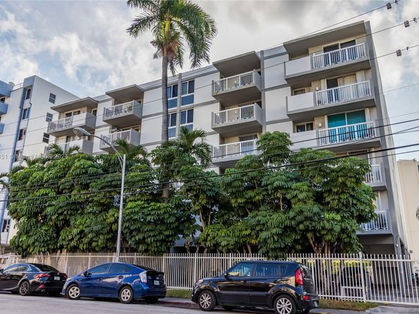 1670 Bay Rd 2E, Miami Beach FL 33139