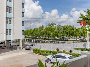 1670 Bay Rd 2E, Miami Beach FL 33139