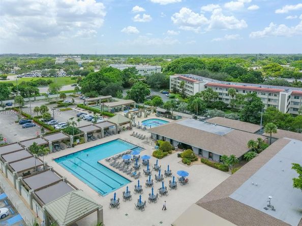 2405 Antigua Cir M4, Coconut Creek FL 33066