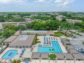 2405 Antigua Cir M4, Coconut Creek FL 33066