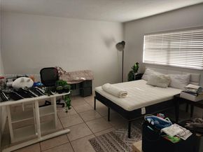 8650 SW 67th Ave 1025, Pinecrest FL 33156