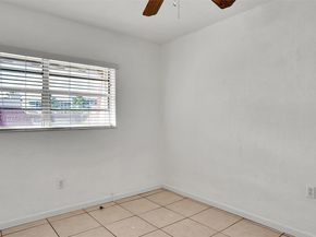 8650 SW 67th Ave 1025, Pinecrest FL 33156