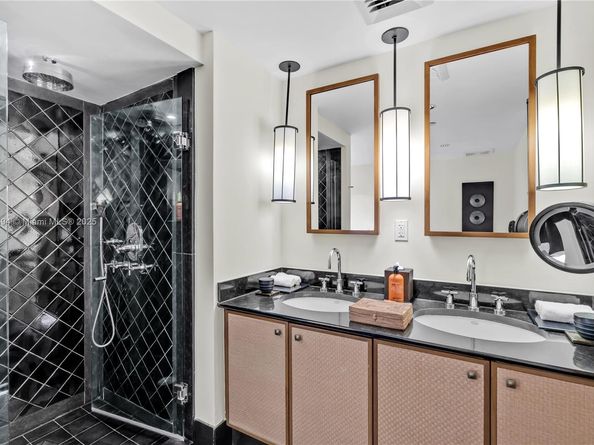 101 20th St 2504, Miami Beach FL 33139